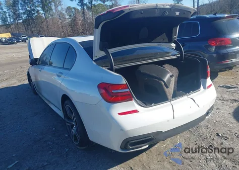 2019 BMW 740I z USA, uszkodzony, nr VIN WBA7E2C59KB218056